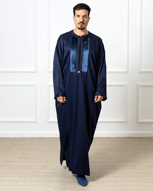 Caftan with velvet details